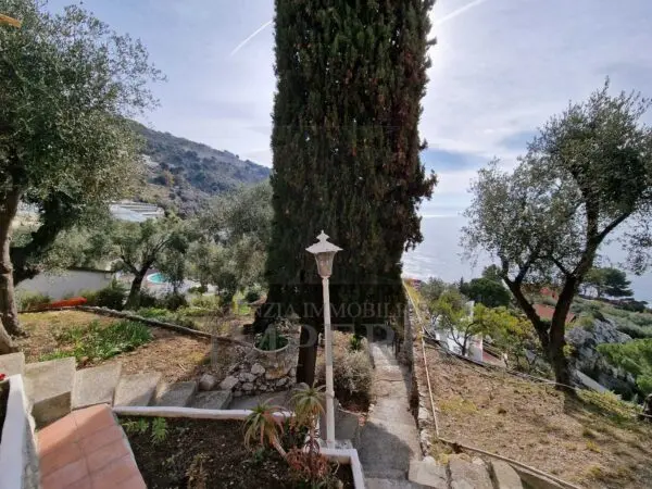 Villa corso Mentone 2, Ventimiglia