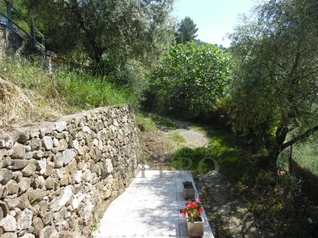 Immagine per Porzione di casa in vendita a Camporosso via Frazione Brunetti 17