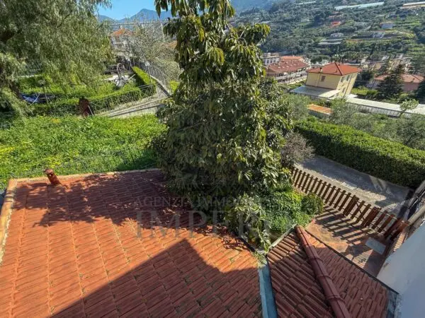 Villa via Alba 45, Bordighera