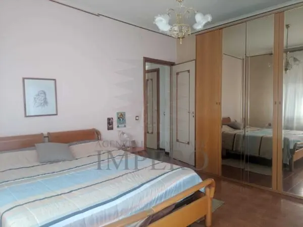 Trilocale via Cornelio Tacito 18, Ventimiglia