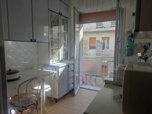 Trilocale via Cornelio Tacito 18, Ventimiglia
