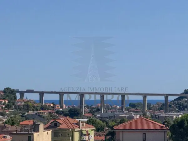 Appartamento via Località Gray 14, Camporosso