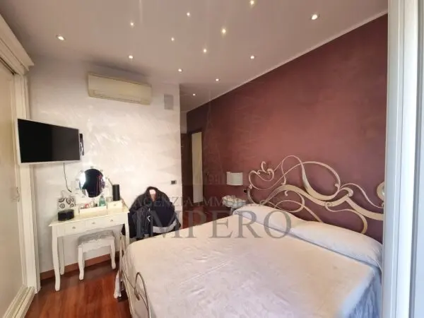 Appartamento via Gerolamo Rossi 15, Bordighera