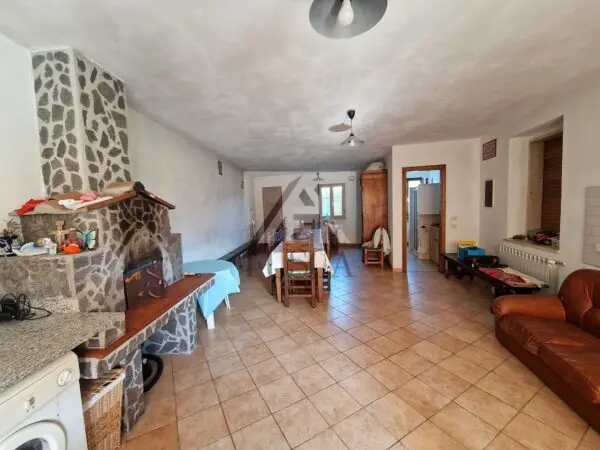 Villa via Di Balbano, Lucca