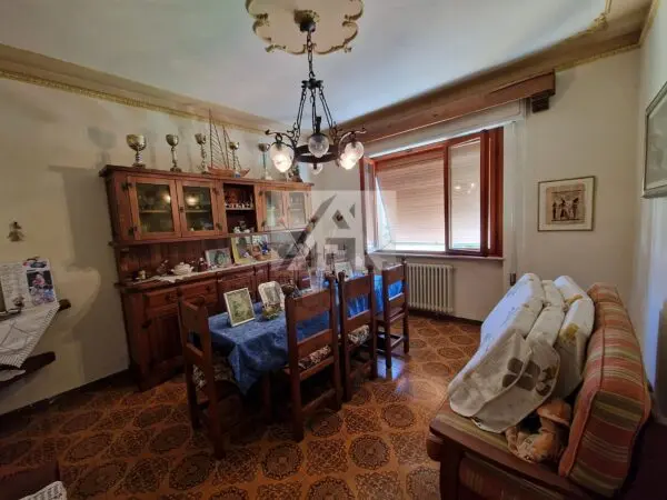 Villa via Di Balbano, Lucca