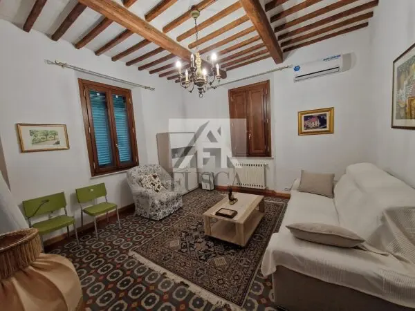 Villa via Sarzanese 2562, San Macario, Lucca