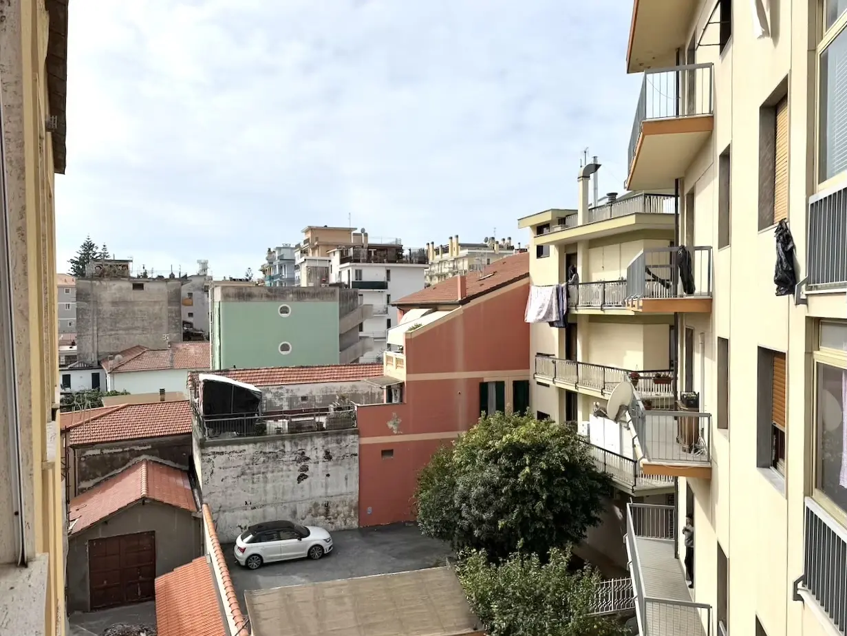 Immagine per Bilocale in vendita a Taggia via Della Cornice