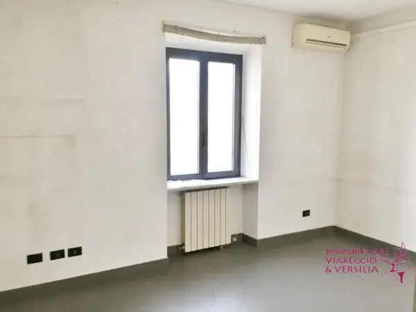 Ufficio via Garibaldi 180, Viareggio
