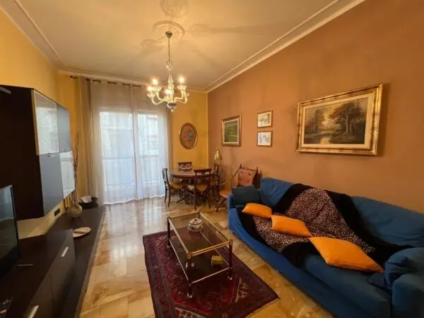 Appartamento via Bene Vagienna, Torino