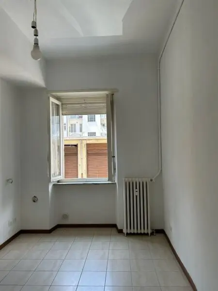 Appartamento via Castelnuovo Delle Lanze, Torino
