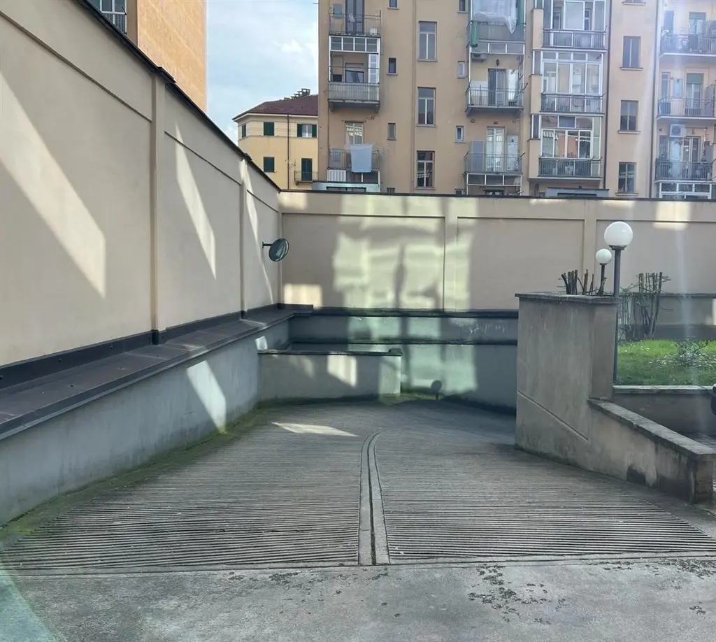 Immagine per Box in vendita a Torino VIA MODANE 9/A