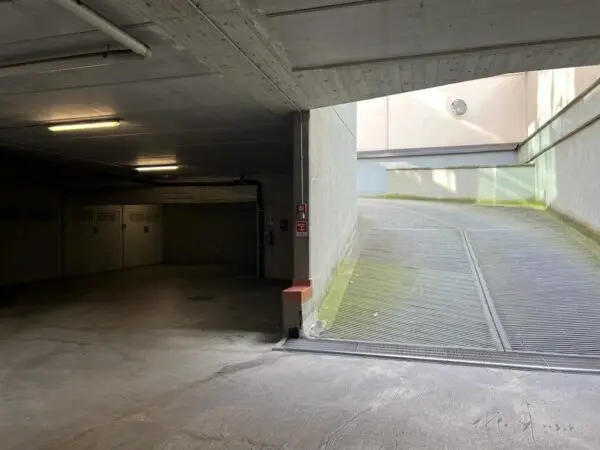 Box via Modane, Torino