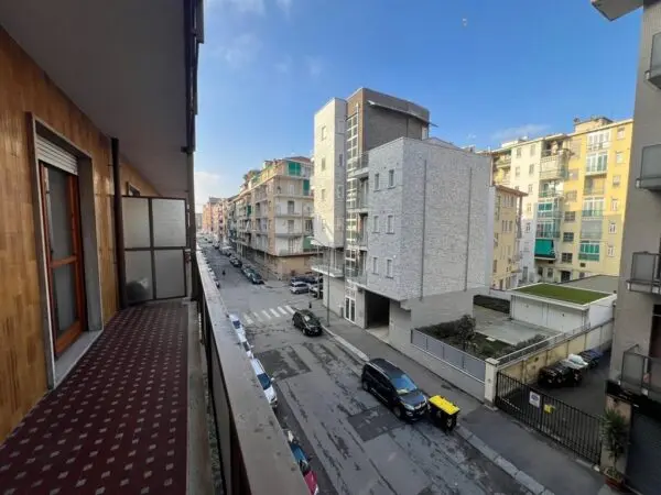 Appartamento via Bene Vagienna, Torino