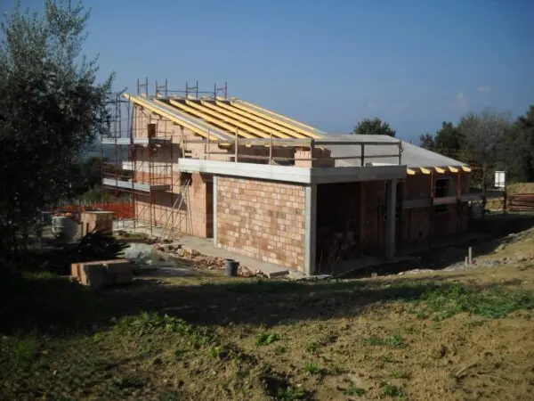 Villa via La Corte, Calvi Dell'Umbria