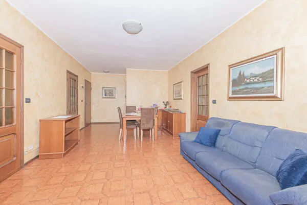 Appartamento via Cavour 0, Alpignano
