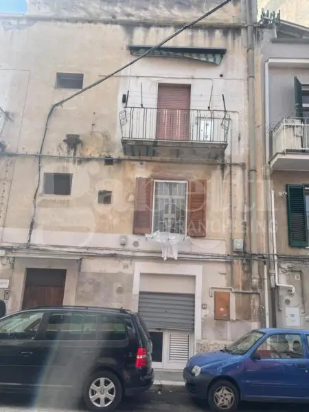 Appartamento via Timavo, Barletta