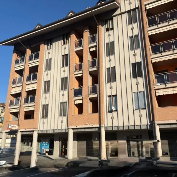Appartamento via Aldo Moro, Chivasso