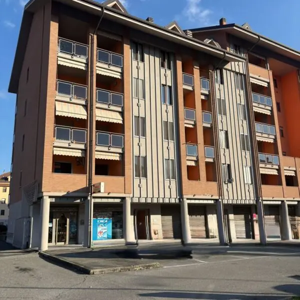 Appartamento via Aldo Moro, Chivasso