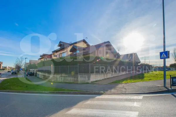 Appartamento via Cassagna, Pianezza