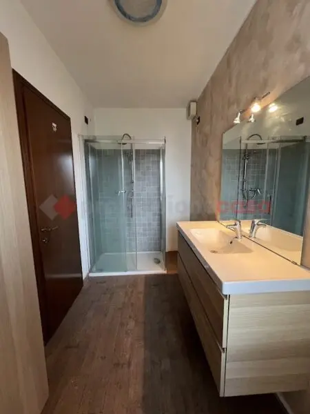 Appartamento via Loira 5b, San Pietro In Cariano