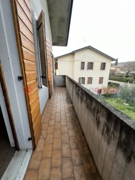 Appartamento via Loira 5b, San Pietro In Cariano