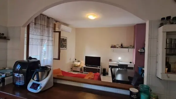 Appartamento viale Cesare Battisti, Terni