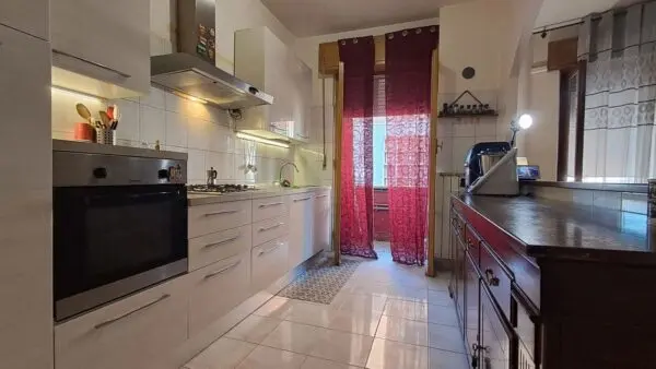 Appartamento viale Cesare Battisti, Terni