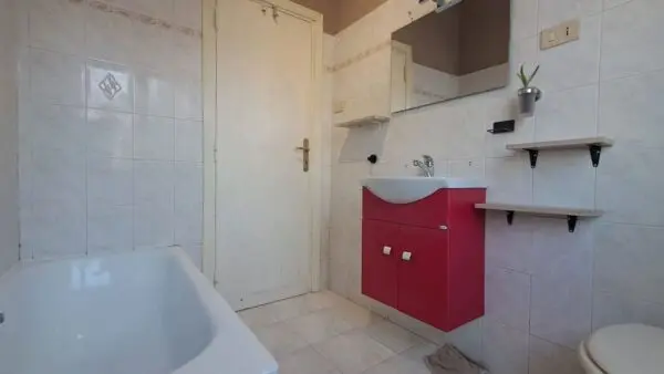 Appartamento viale Cesare Battisti, Terni