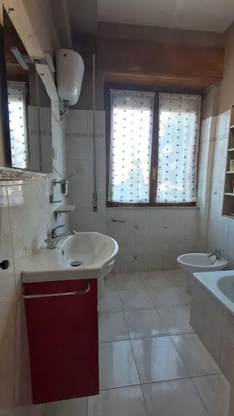Appartamento viale Cesare Battisti, Terni