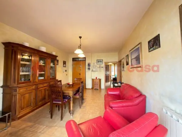 Appartamento via Buonconte Da Montefeltro, Arezzo