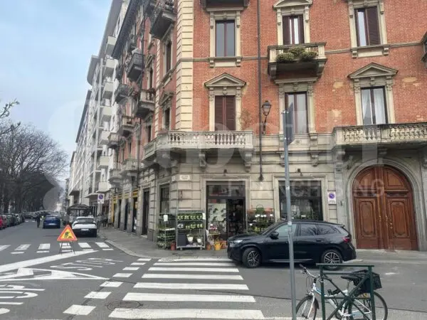 Attività Commerciale corso Guglielmo Marconi 4, Torino