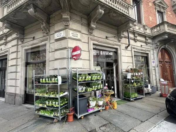 Attività Commerciale corso Guglielmo Marconi 4, Torino