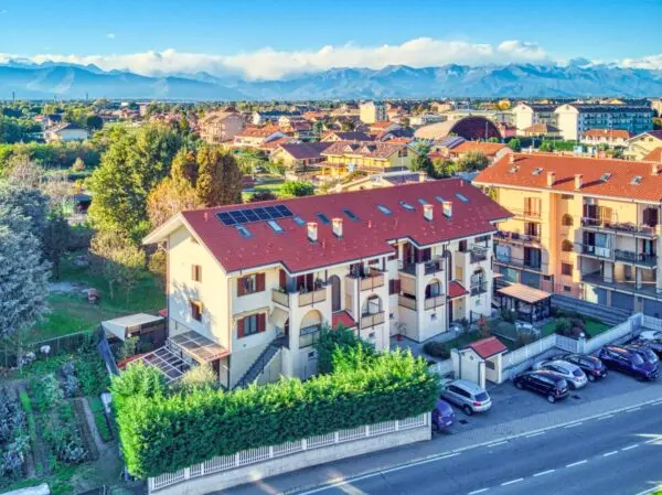 Appartamento via Borgaro 52, Mappano