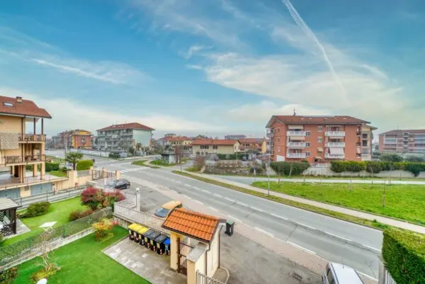 Appartamento via Borgaro 52, Mappano