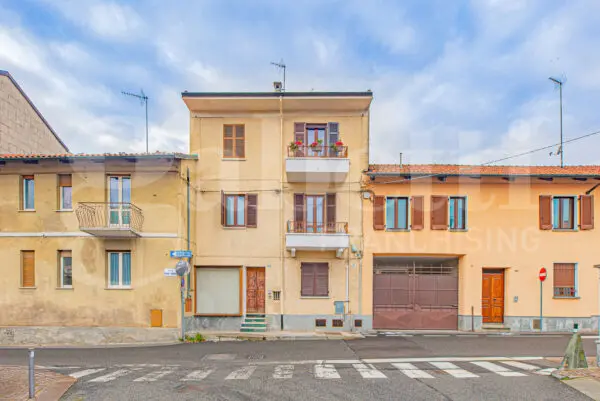 Appartamento via Monte Grappa 112, Rivoli