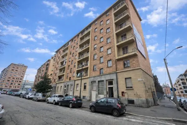 Appartamento via Tunisi, Torino