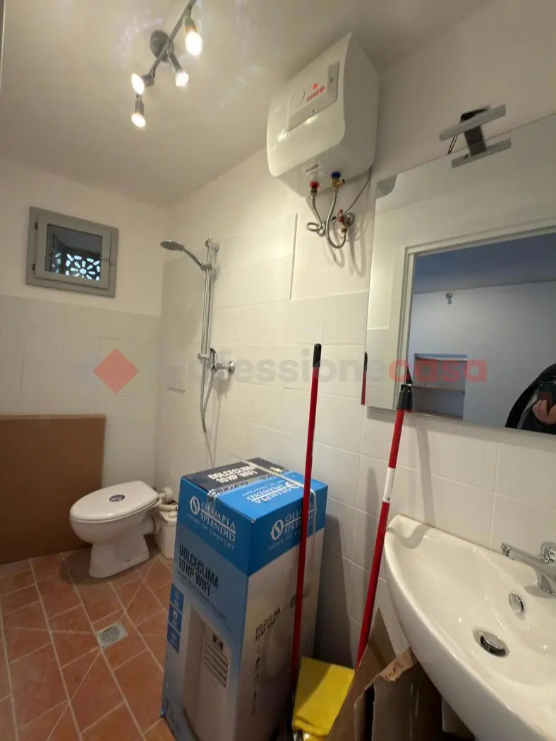 Immagine per Negozio in affitto a Arezzo via Di Tolletta
