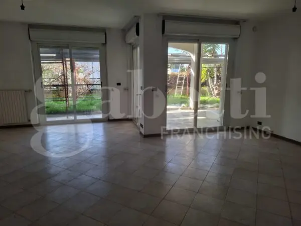 Appartamento strada Solaro 58, Sanremo