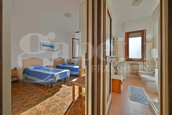 Appartamento via Generale Ardoino 178, Diano Marina
