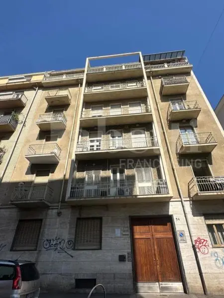 Appartamento via Vandalino 24, Torino