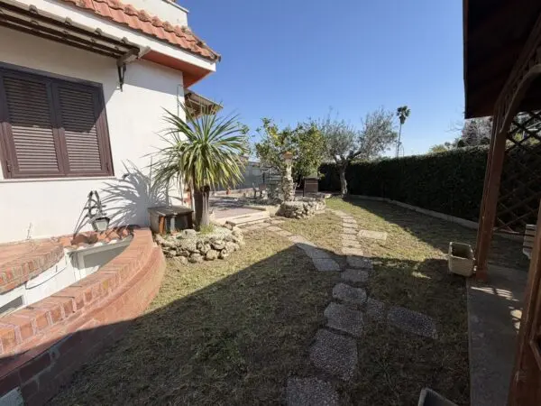 Appartamento via Elio Lucci 26, Cerveteri