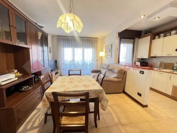 Appartamento via Montorio 54, Verona