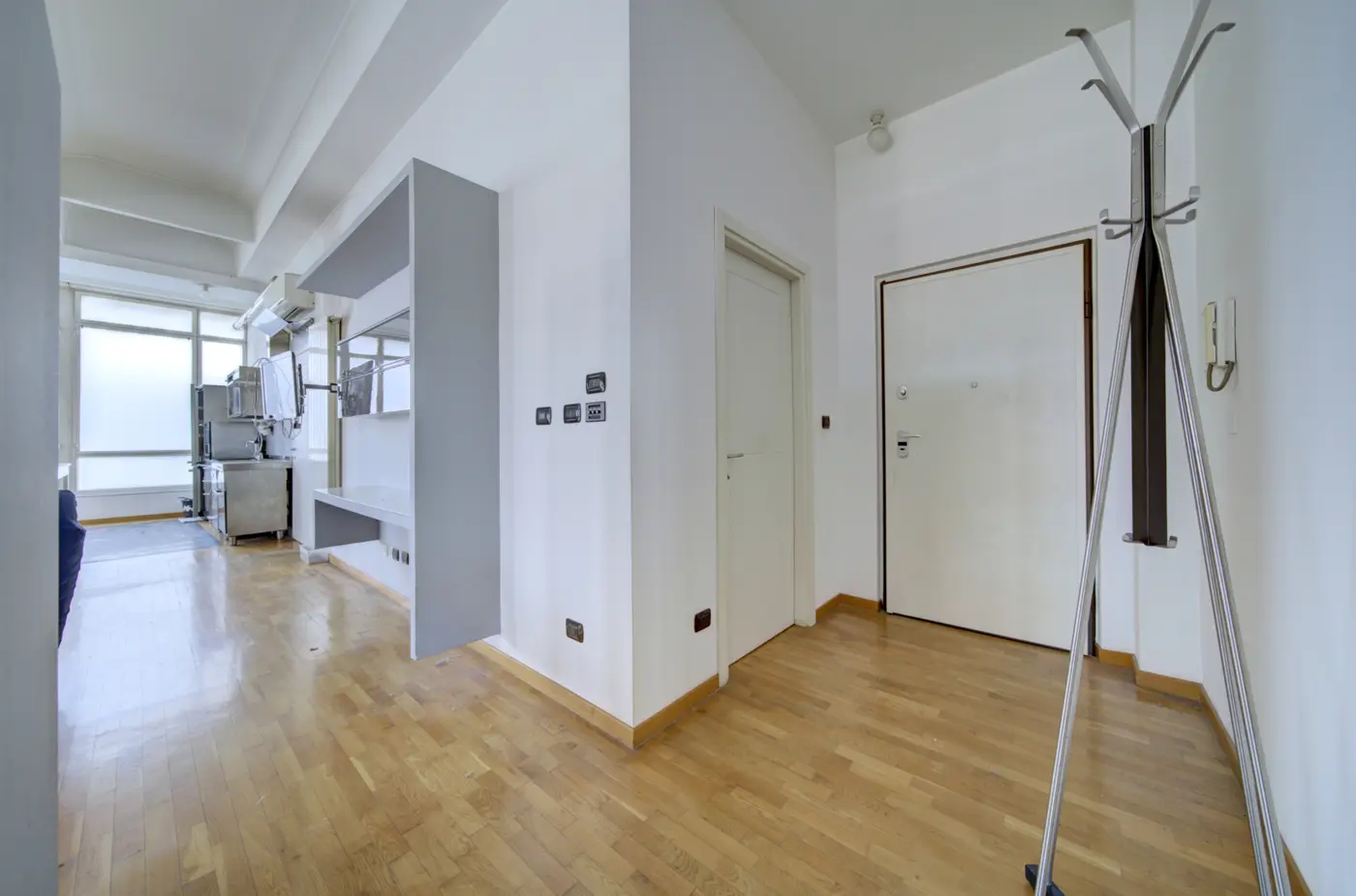 Immagine per Loft - Open Space in vendita a Torino corso Svizzera 185