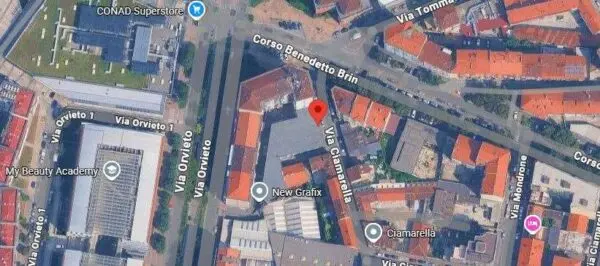 Magazzino via Ciamarella 35, Torino