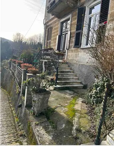 Appartamento via Croce Bianca 55, Mignanego