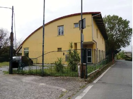 Laboratorio 67 D, Genova