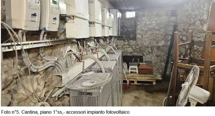 Immagine per Villa Bifamiliare in asta a Follo via Aldo Moro 22