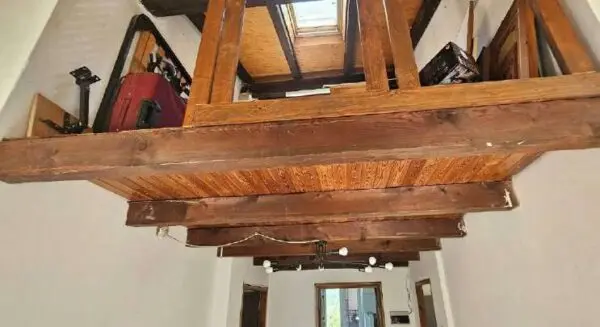 Villa Bifamiliare via Aldo Moro 22, Follo