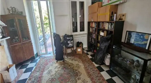 Villa Bifamiliare via Aldo Moro 22, Follo