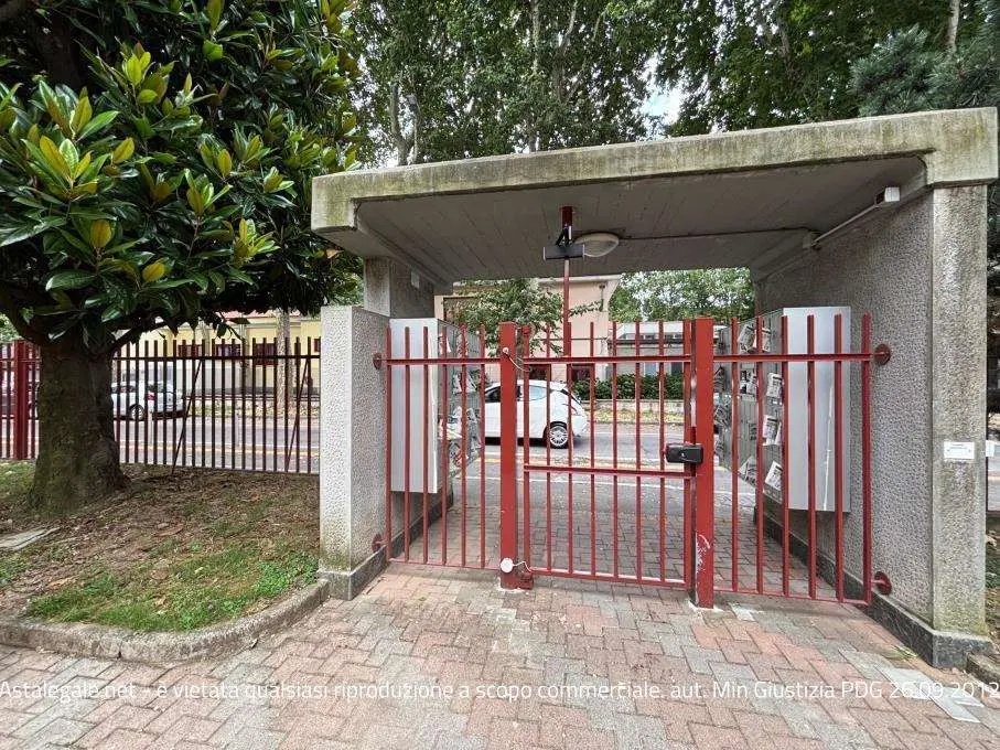 Immagine per Appartamento in asta a Settimo Milanese via Mereghetti 22